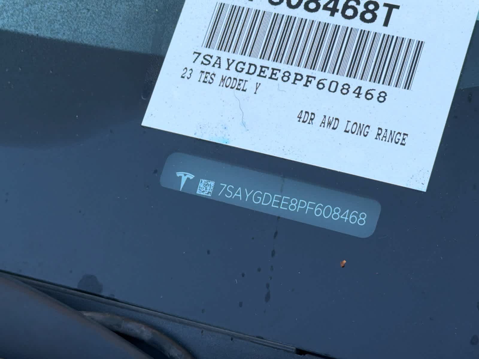 Used 2023 Tesla Model Y Long Range AWD/4WD image 2