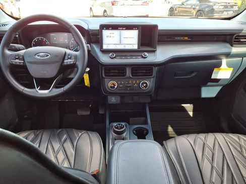Used 2024 Ford Maverick XLT w/ XLT Luxury Package AWD/4WD image 9