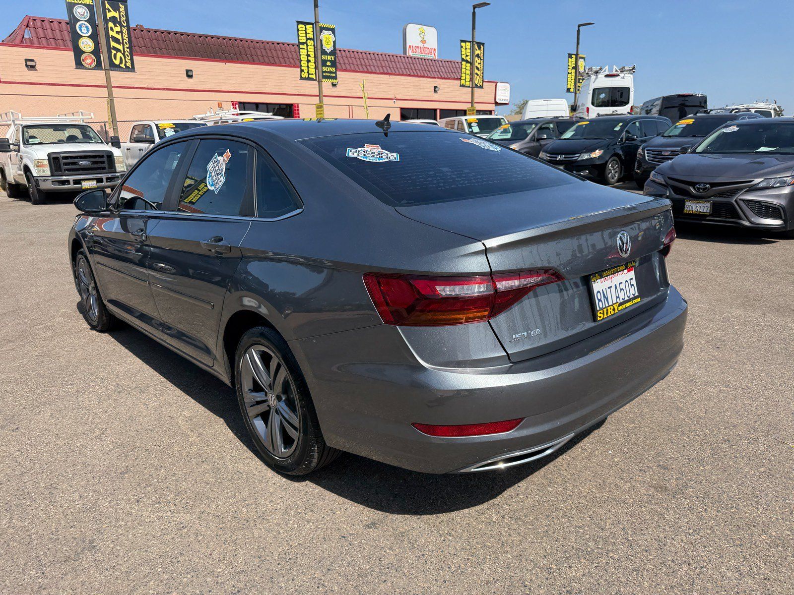 Used 2019 Volkswagen Jetta R-Line FWD image 5