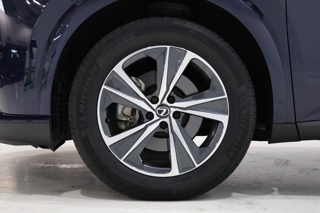 Used 2024 Lexus RX 350 FWD w/ Technology Package image 9