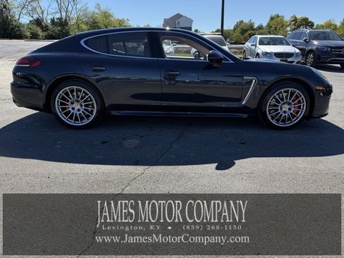 Used 2016 Porsche Panamera Turbo image 4