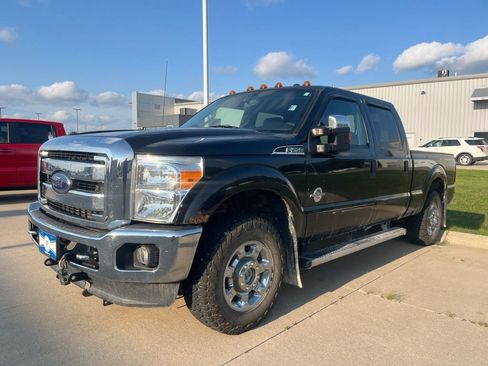 Used 2013 Ford F250 XLT w/ XLT Premium Pkg AWD/4WD image 2