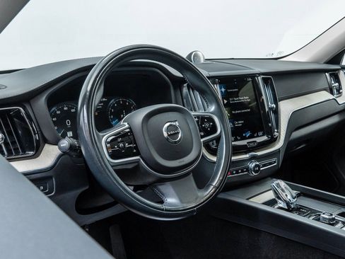 Used 2021 Volvo XC60 T8 Inscription w/ Advanced Package image 13