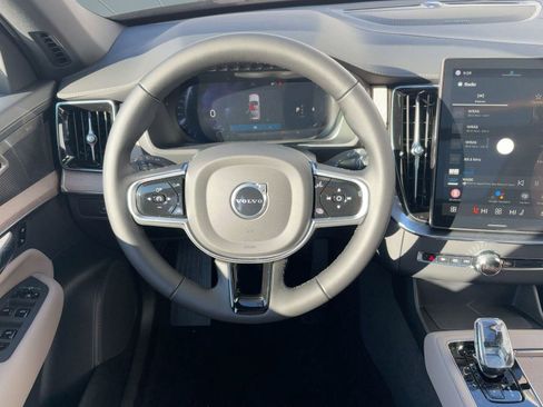 New 2026 Volvo XC90 B6 Plus w/ Protection Package Premier image 24