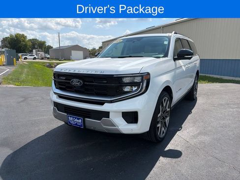 Used 2026 Ford Expedition Platinum w/ Platinum Ultimate Package AWD/4WD image 8