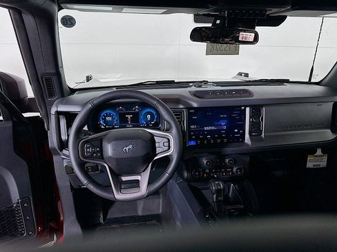 New 2025 Ford Bronco Big Bend w/ Black Diamond Package image 18