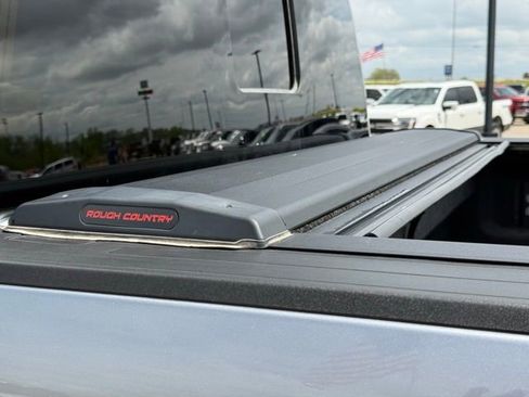 Used 2024 Ford F250 Limited w/ FX4 Off-Road Package image 15