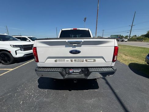 Used 2018 Ford F150 Lariat w/ Equipment Group 502A Luxury AWD/4WD image 4