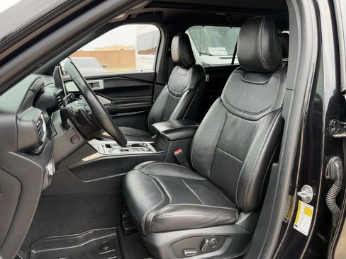 Used 2020 Ford Explorer ST w/ Premium Technology Package AWD/4WD image 25