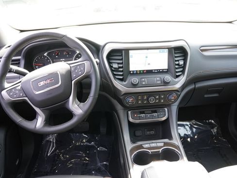 Used 2023 GMC Acadia AT4 w/ Preferred Package AWD/4WD image 21