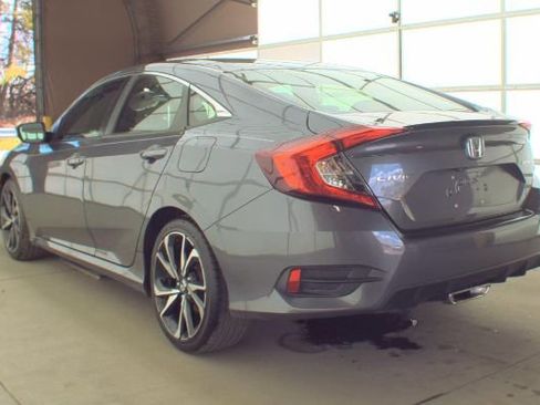 Used 2021 Honda Civic Sport image 4