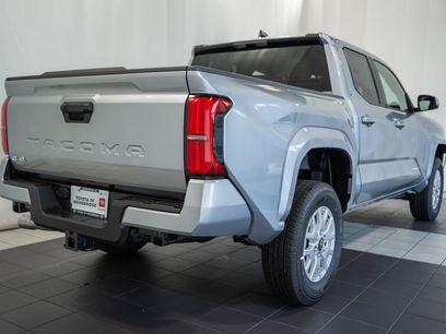 New 2026 Toyota Tacoma SR5