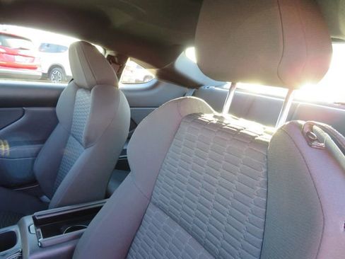 Certified 2024 Toyota GR86 image 19