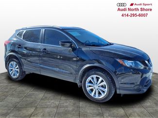 Used 2017 Nissan Rogue Sport SV video 1