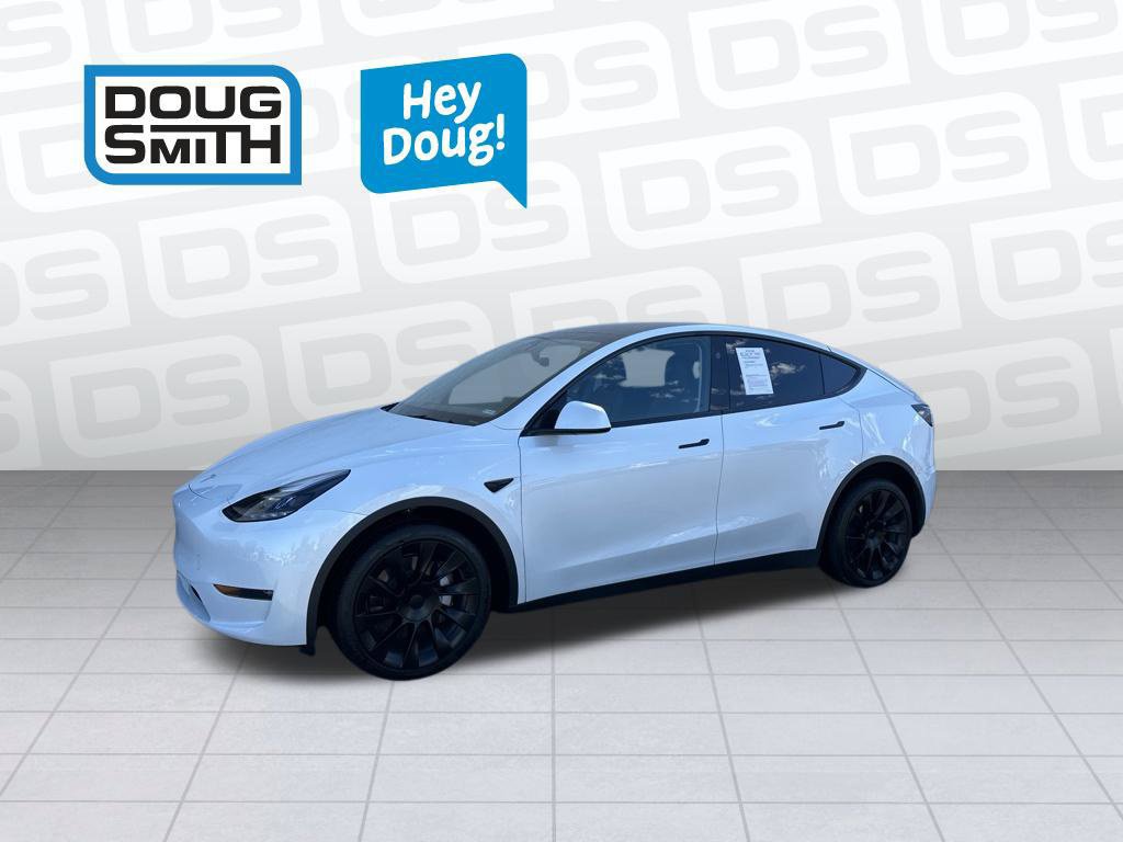 Used 2025 Tesla Model Y Long Range AWD/4WD image 1