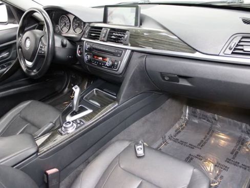 Used 2013 BMW 328i xDrive Sedan image 24