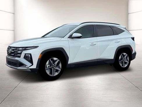 New 2026 Hyundai Tucson SEL image 2