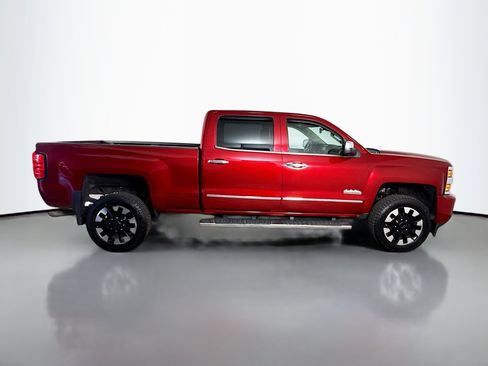 Used 2018 Chevrolet Silverado 2500 High Country image 11