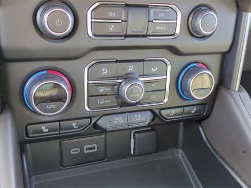 Used 2023 Chevrolet Tahoe LT image 20