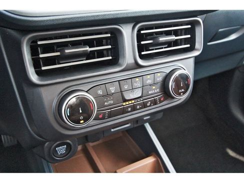 Used 2024 Ford Maverick Lariat FWD image 24