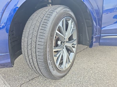 Used 2022 Audi Q8 Premium Plus image 31