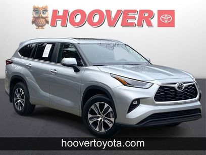 Used 2025 Toyota Highlander XLE