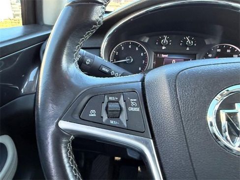 Used 2019 Buick Encore Preferred image 10