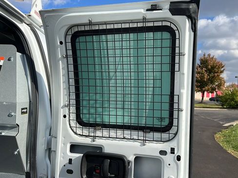 Used 2022 Chevrolet Express 2500 w/ Driver Convenience Package image 16