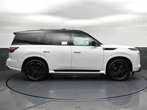New 2027 INFINITI QX80 Sensory w/ Sport Exterior Package AWD/4WD image 31