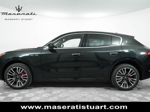 New 2025 Maserati Grecale GT AWD/4WD image 4