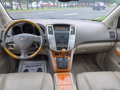 Used 2005 Lexus RX 330 AWD w/ Premium Plus Pkg image 20