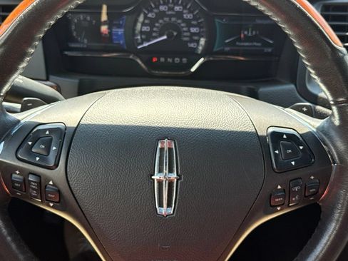 Used 2015 Lincoln MKS AWD w/ Equipment Group 201A image 19