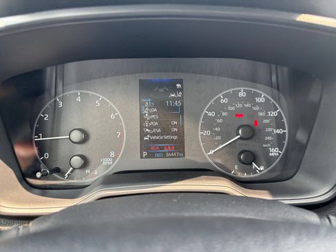 Used 2025 Toyota Corolla LE FWD image 38