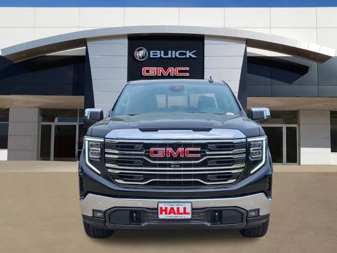 New 2026 GMC Sierra 1500 SLT image 2