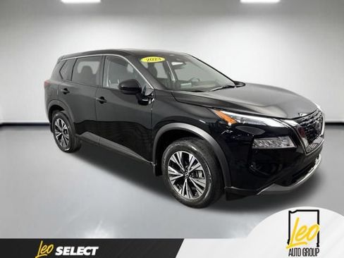 Used 2023 Nissan Rogue SV AWD/4WD image 4