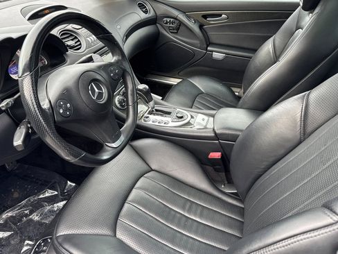 Used 2011 Mercedes-Benz SL 63 AMG image 5