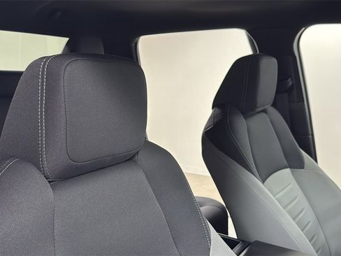 New 2025 Toyota Tacoma TRD Off-Road image 19