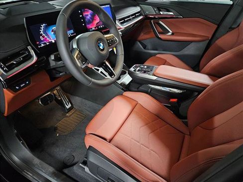 New 2026 BMW X1 xDrive28i w/ Technology Package AWD/4WD image 9