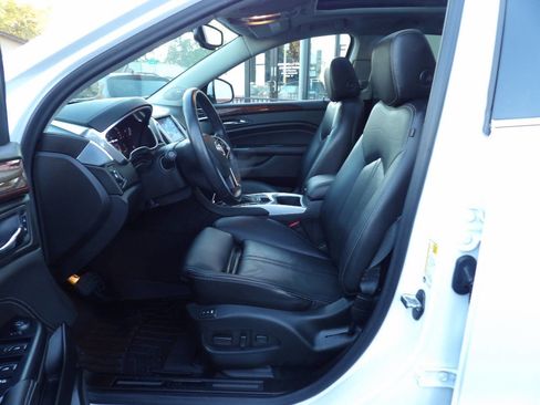 Used 2015 Cadillac SRX Luxury w/ LPO, Sports Edition Package image 9