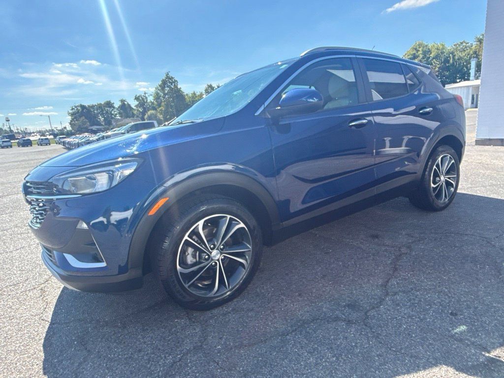 Used 2022 Buick Encore GX Select FWD image 5
