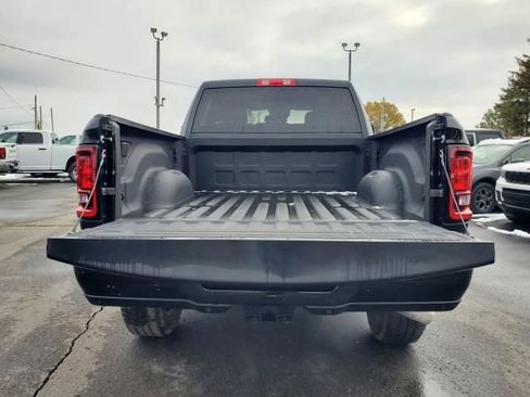 Used 2025 RAM 2500 Big Horn image 29