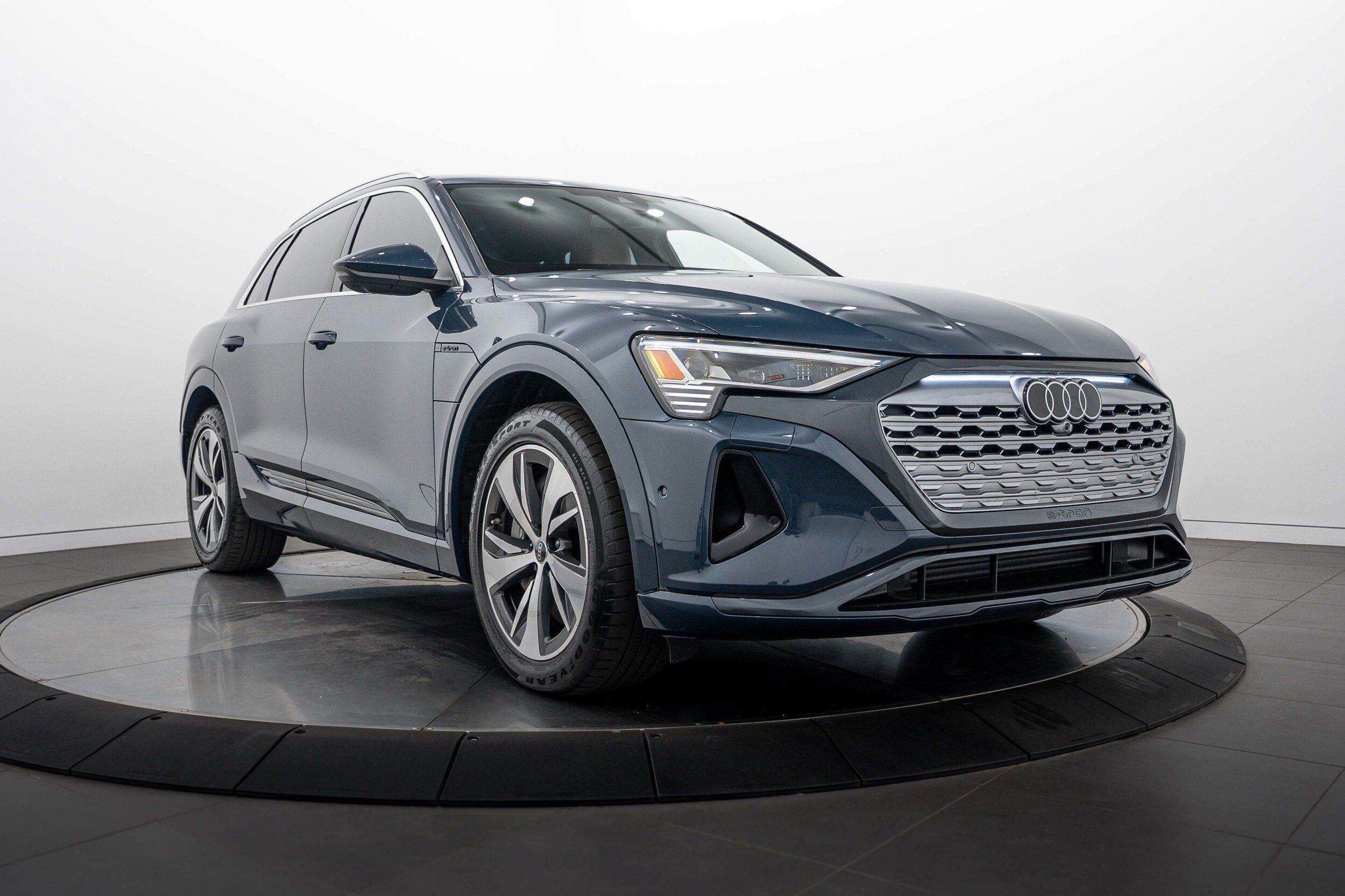Certified 2024 Audi Q8 e-tron Prestige w/ Prestige Package AWD/4WD image 1