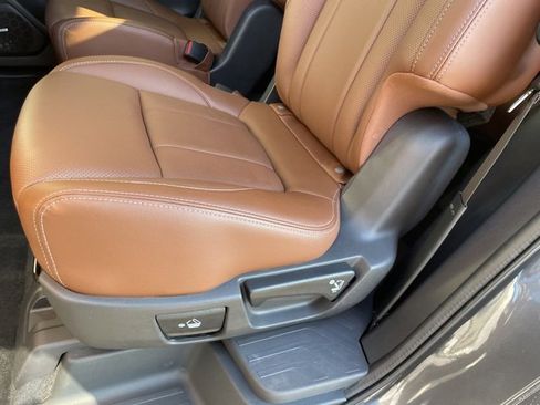 Used 2023 Subaru Ascent Touring image 26