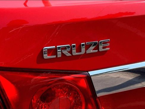 Used 2014 Chevrolet Cruze LT FWD image 30
