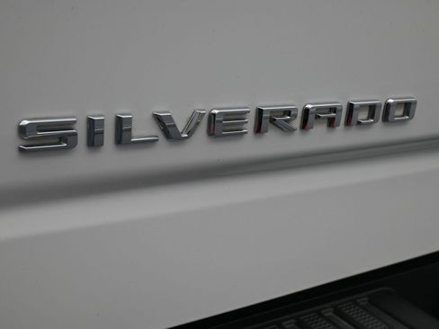 Used 2019 Chevrolet Silverado 1500 LT w/ Texas Edition image 29