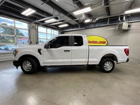 Used 2021 Ford F150 XL w/ Equipment Group 101A High RWD image 2
