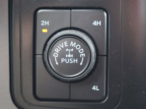 Used 2024 Ford F150 XLT w/ Equipment Group 303A High image 27