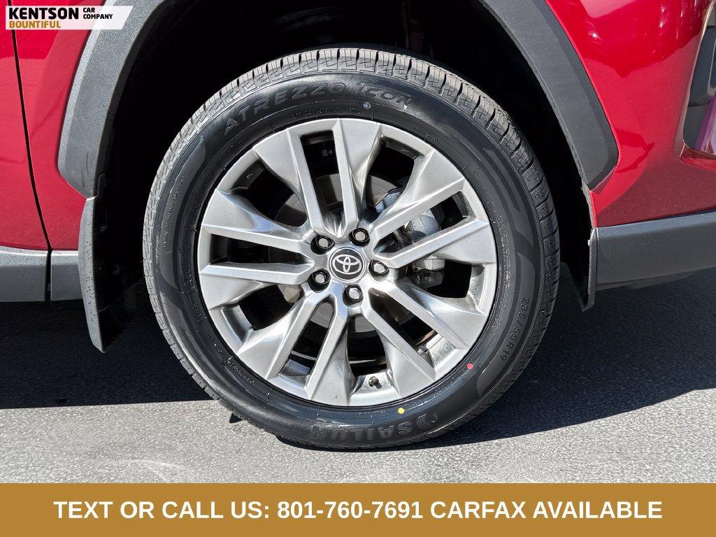 Used 2023 Toyota RAV4 Limited AWD/4WD image 11