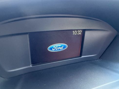 Used 2018 Ford Escape SE FWD image 14