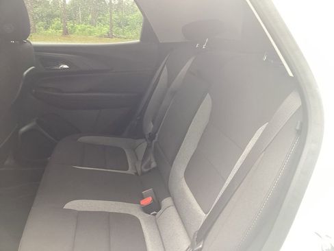New 2026 Chevrolet TrailBlazer LT w/ Convenience Package FWD image 15